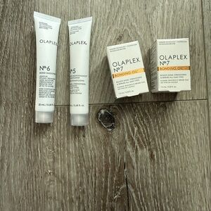 OLAPLEX No.6 Bond Smoother and No.7 (Bonding Oil Set Comes with Quantity 2)